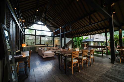 Surya Kembar Villas