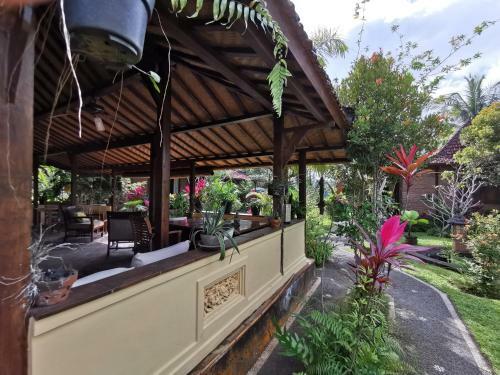 Hostal Rumah Sungai Villa