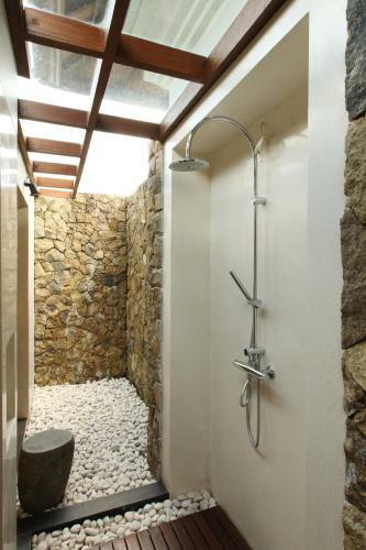 Hostal Swarapadi Villa