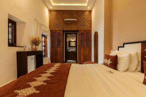 Hostal Riad Nayanour