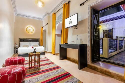 Hostal Riad Medina Art Suite & Heated Pool