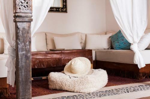Hostal Room In Bb - Suite Zouina In Luxurious Riad - Marrakech