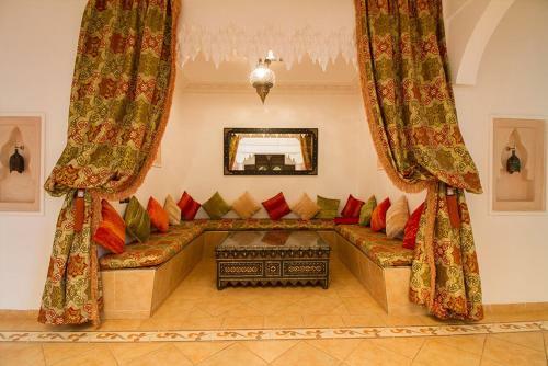 Hostal Suite Royale Ambassador - Jade
