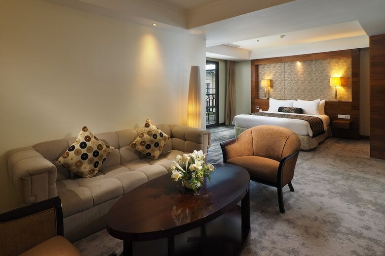 Hotel Aryaduta Medan