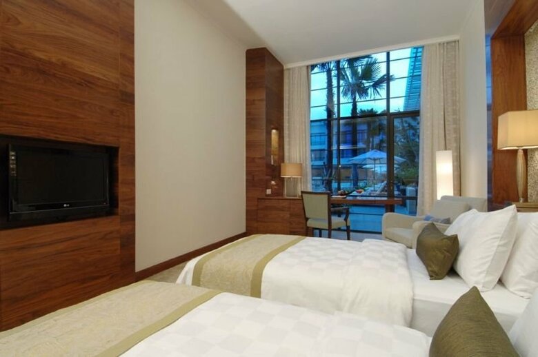 Hotel Aryaduta Medan