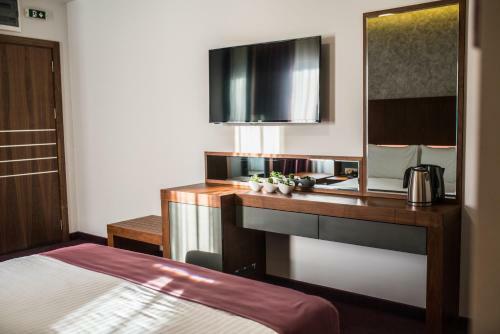 Hotel Bograd - Apartments & Lounge Station