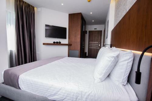 Hotel Bograd - Apartments & Lounge Station
