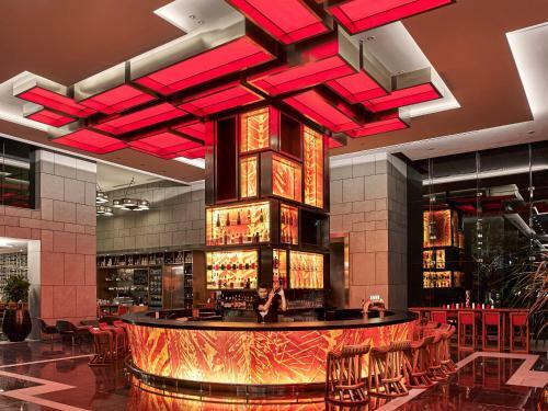 Hotel Pullman Mandalay Mingalar