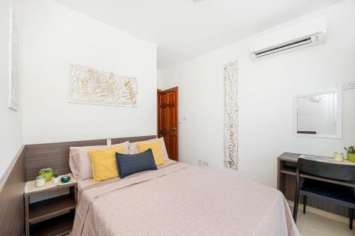 Summer Breeze Apartment With Panoramic Terrace - By Getawaysmalta
