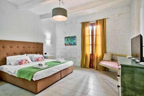 Holiday Pool House St Julians