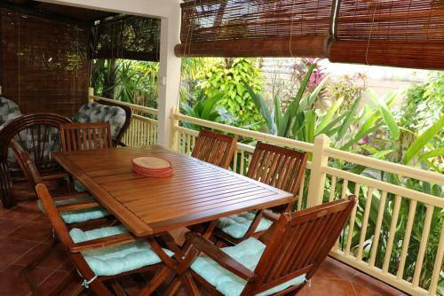 House With 2 Bedrooms In Blue Bay With Terrace
