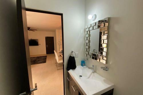 Los Rojas Canc�n New Apartment