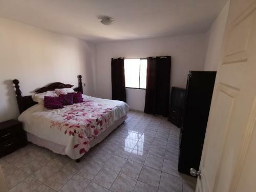 Comfortable House With Excellent Location. Come To Gomez