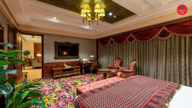 Hotel Express Inn Nashik