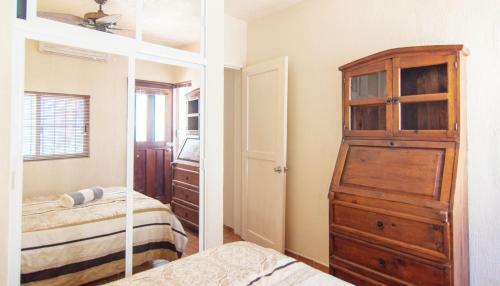 Apartamento Lovely Beachfront Condo In Playa - Steps To 5th Ave!