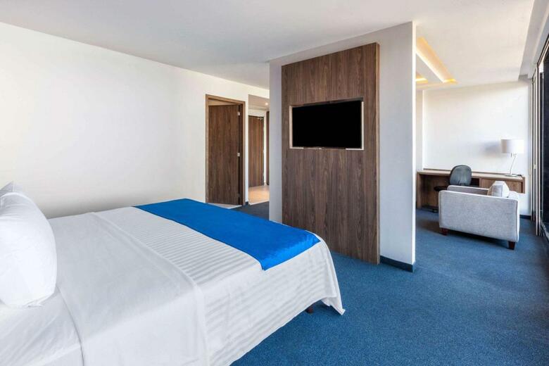 Hotel Wyndham Puebla Angelopolis