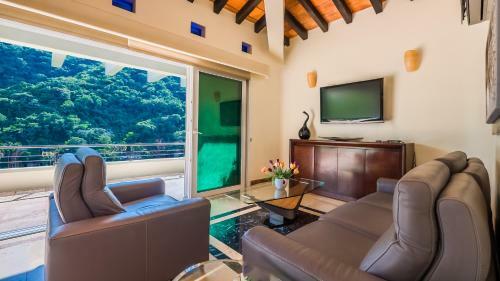 10 Million Dollar Villa For Rent