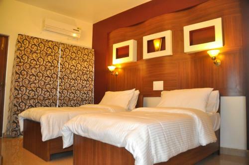 Hotel The Bhopal Grande