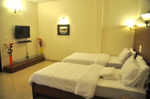 Hotel The Bhopal Grande