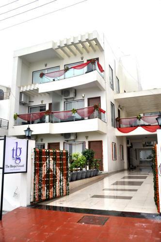 Hotel The Bhopal Grande