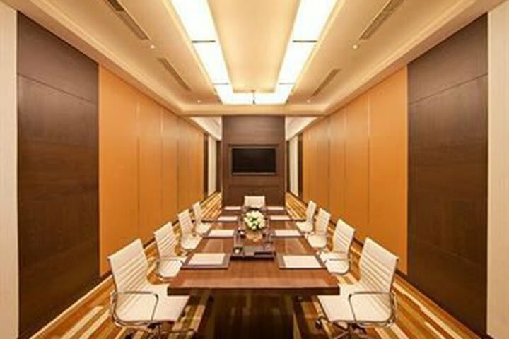 Hotel Courtyard By Marriott Bhopal