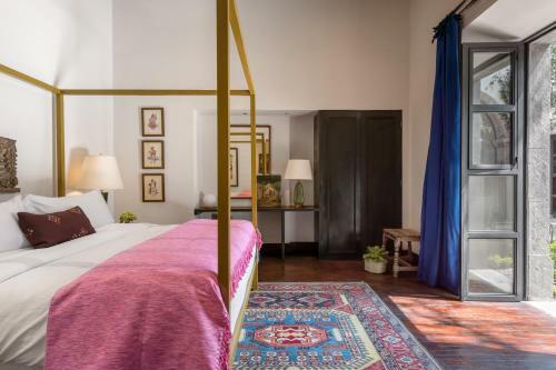 Hotel Amparo