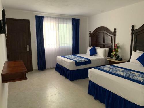 Hotel Catedral Valladolid Yucatan