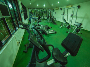 Hotel Saj Earth Resort