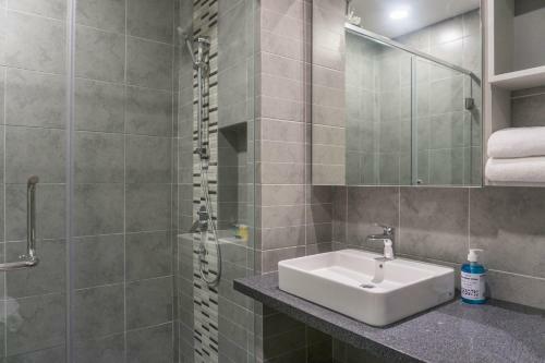 Apartamentos Robertson Premier Suites By Subhome
