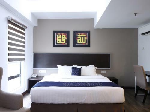 Capital O 978 Midaris Hotel