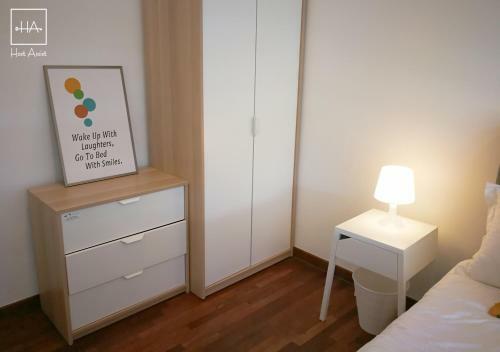 A Space Apartment @ I-city By Hostassist