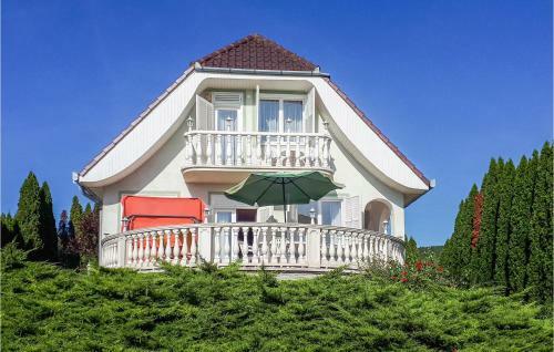 Holiday Home Hegyalja Utca-vonyarcvashegy