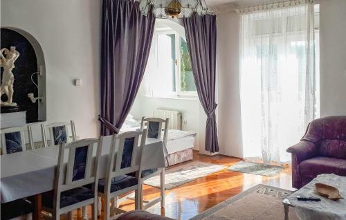 Holiday Home Hegyalja Utca-vonyarcvashegy