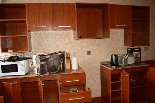 Marshall Hotel Apartments