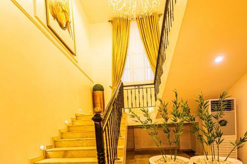 Jj Mas Hotel And Suites