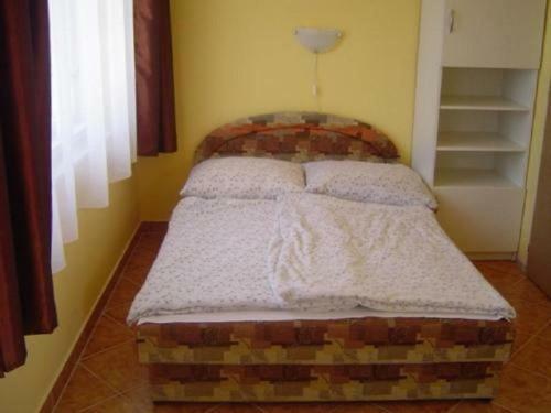 Anett Apartmanh�z