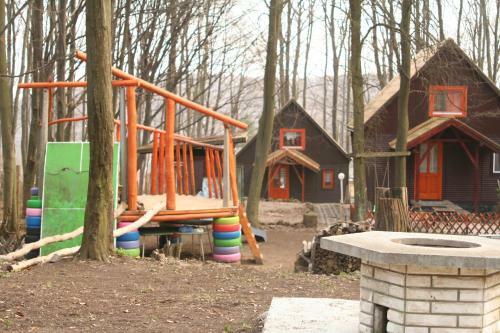 Lodge Dar�zshegyi Apartmanh�z