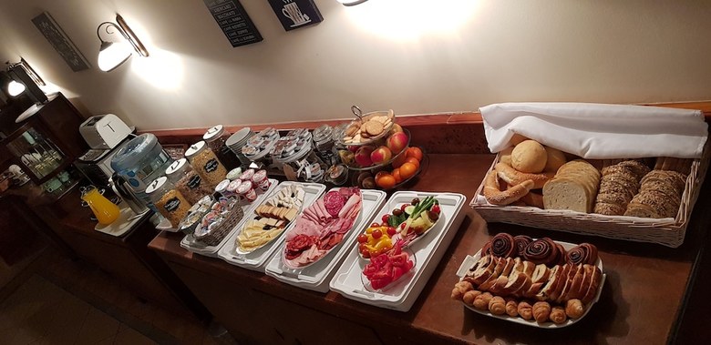 Hotel Pa�r Szieszta