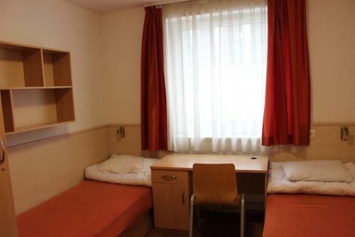 Albergue Famulus Koll�gium