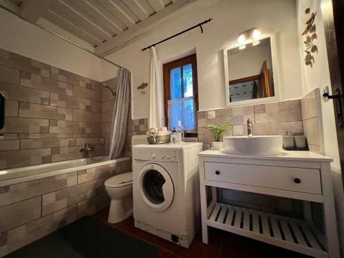 Hostal Cseri Porta