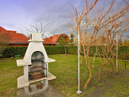 Villa Balatonkereszt�r 4