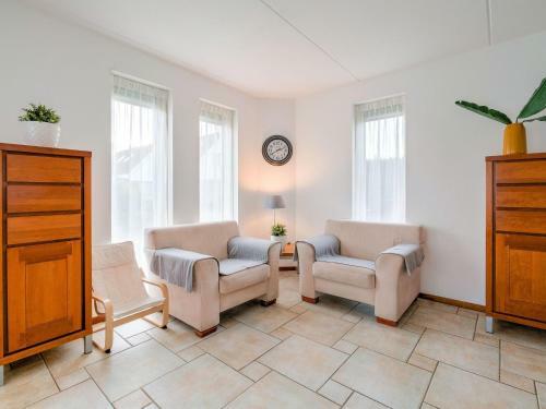 Captivating Holiday Home In Zeewolde Near Forest