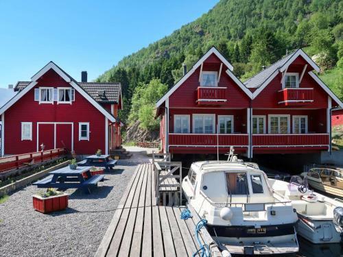 Holiday Home Krokeggi - Fjs612