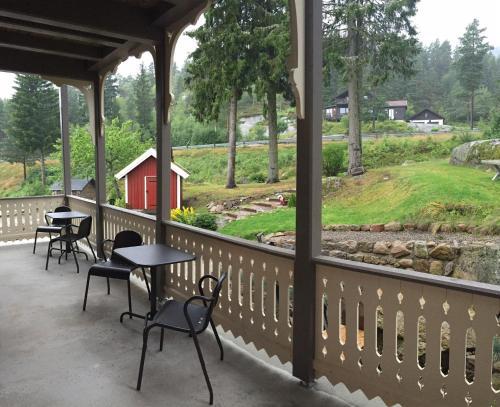 Hotel Eikerapen Gjesteg�rd (�seral)