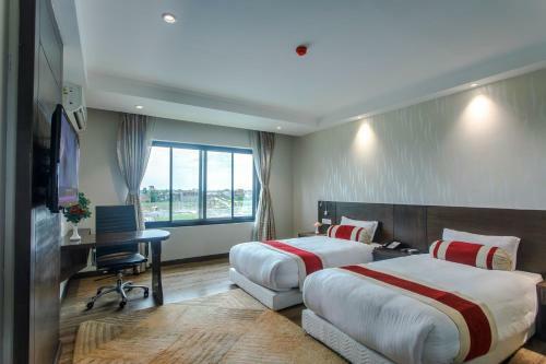 Bodhi Red Sun Hotel