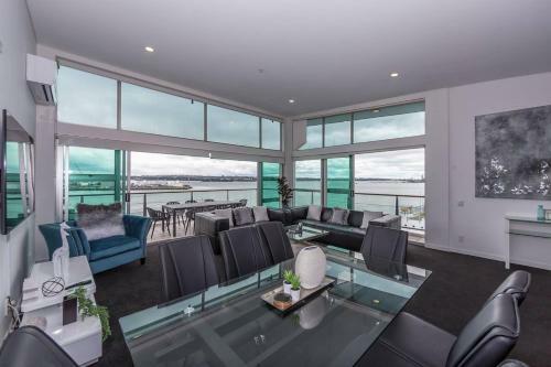 Apartamento Princes Wharf - Spectacular Harbour View Penthouse