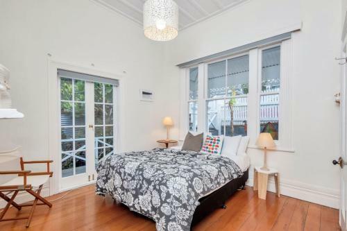 Classic 3br Home Just Steps To Ponsonby Rd
