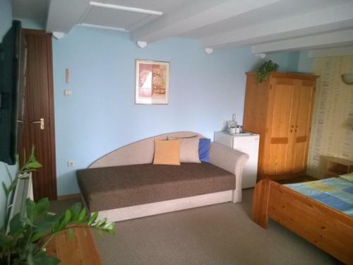 Posada Feh�r L� Fogad�