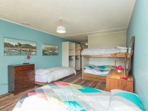 The Long House - Wanaka Holiday Home - Bachcare Nz