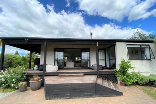 Rose Garden Cottage In Central Wanaka